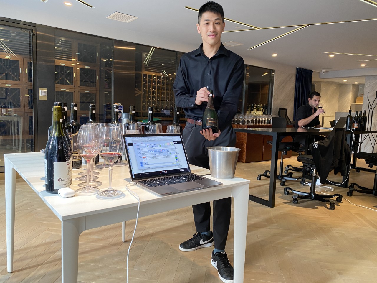 James Suckling's Top 100 Wines of 2021